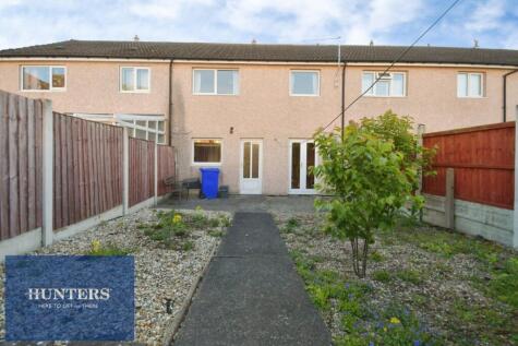 Kingsclere Walk, Grangewood, Chesterfield, S40 2UE