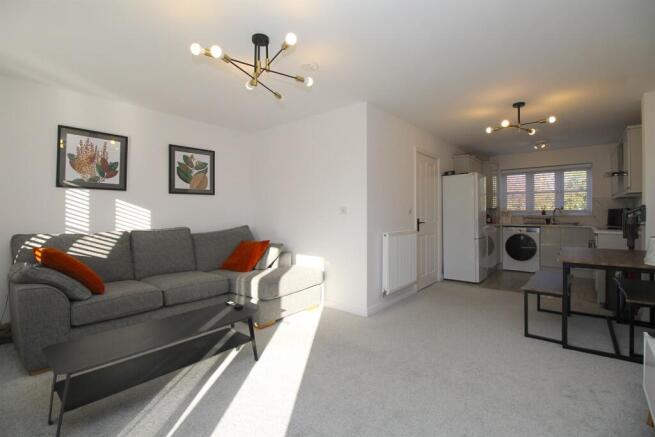 Lounge / Kitchen