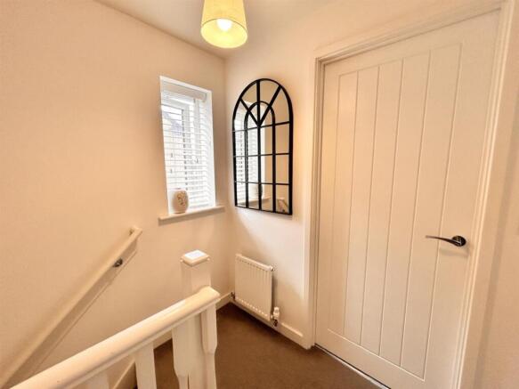 2 bed End of Terrace for sale Image 8