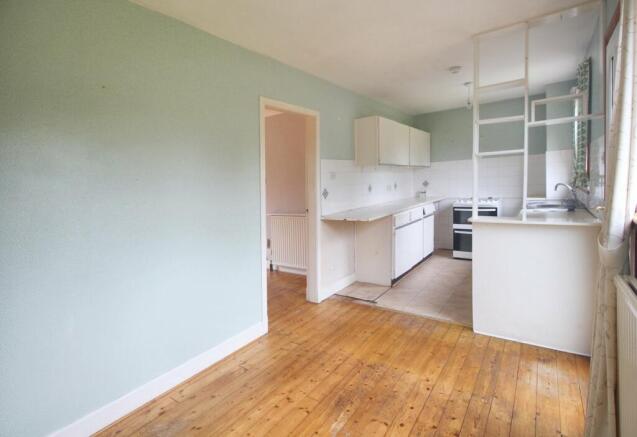 Kitchen dining room