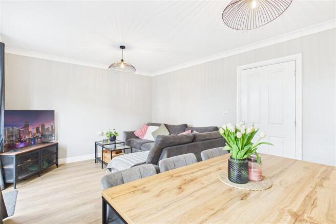 Living / Dining Room