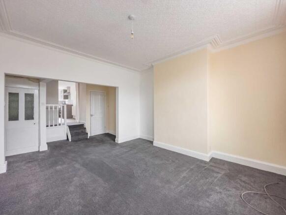 2 bed Terraced for sale Image 6