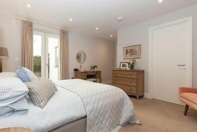 Master Bedroom 3.jpg