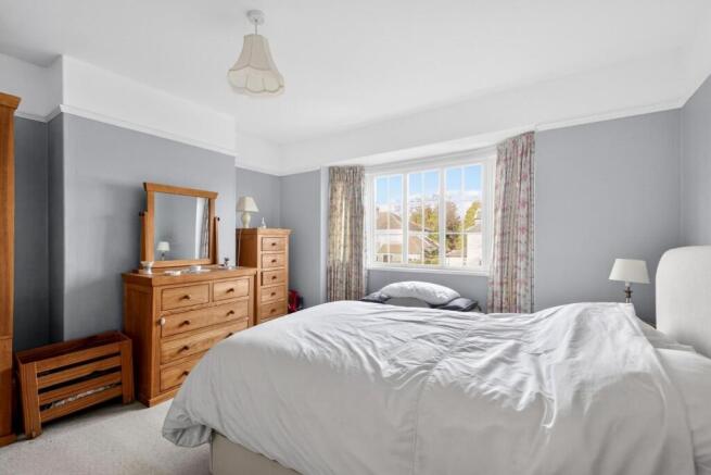 3 bed Semi-Detached for sale Image 9