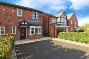 69, Farm Crescent, Manchester M26 4LU