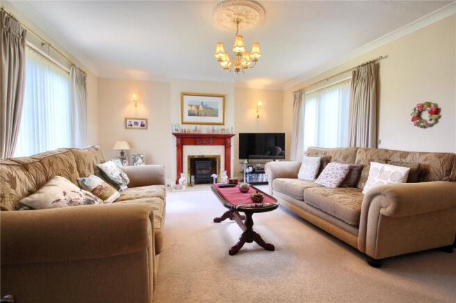 3 bed Detached for sale Image 4