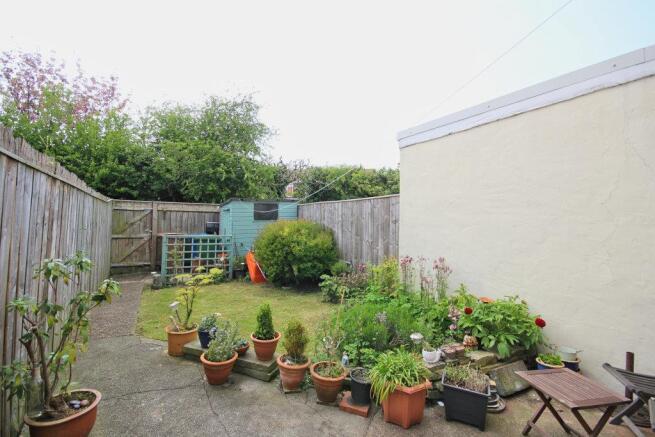 39 Millhouse Woods Lane COTTINGHAM (15)_lzn.jpg