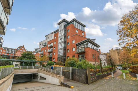 Dolben Court, Montaigne Close, London, SW1P