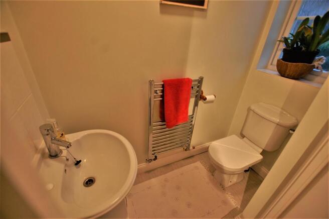 Ground floor Wc