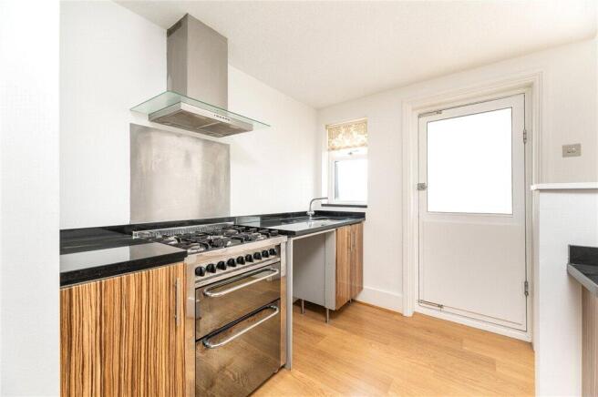 3 bed Terraced for sale Image 7