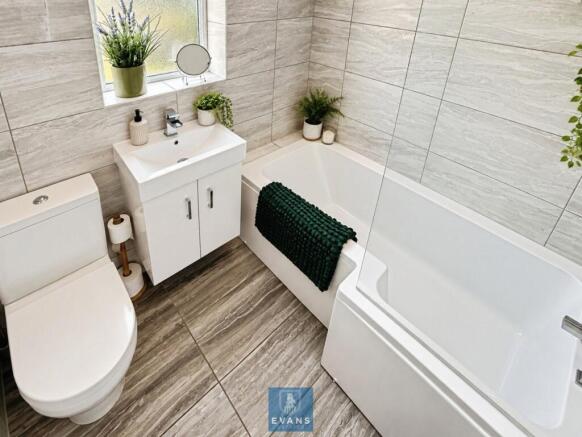 Refitted Family Bathroom