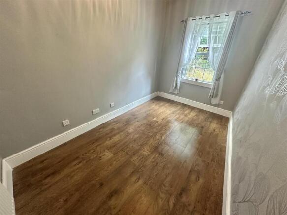1 bed Semi-Detached Bungalow for sale Image 7