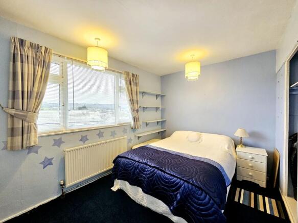 3 bed Semi-Detached for sale Image 11