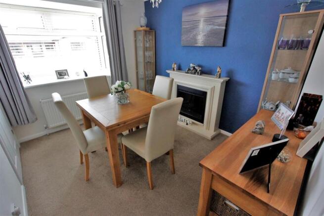 Dining Room.JPG