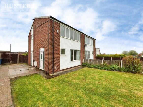 3 bed Semi-Detached for sale in barnsley