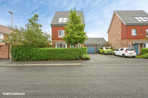 Nixon Phillips Drive, Wigan, WN2