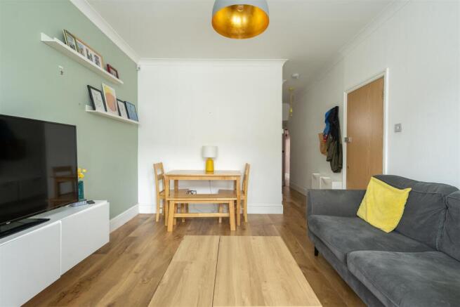 Buckland Road, E10