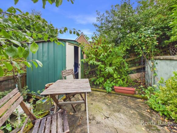 4 bed Semi-Detached for sale Image 12