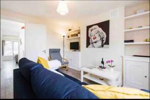 Flat A, 107, Dawes Road, London SW6 7DU