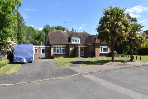 Lakelands, Harrietsham, ME17