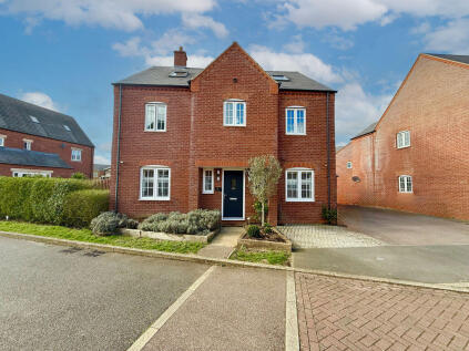 Arch Grove, Aylesbury