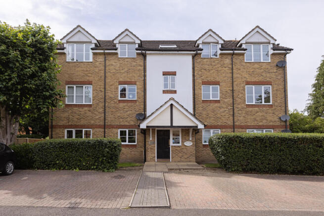 Swift Court