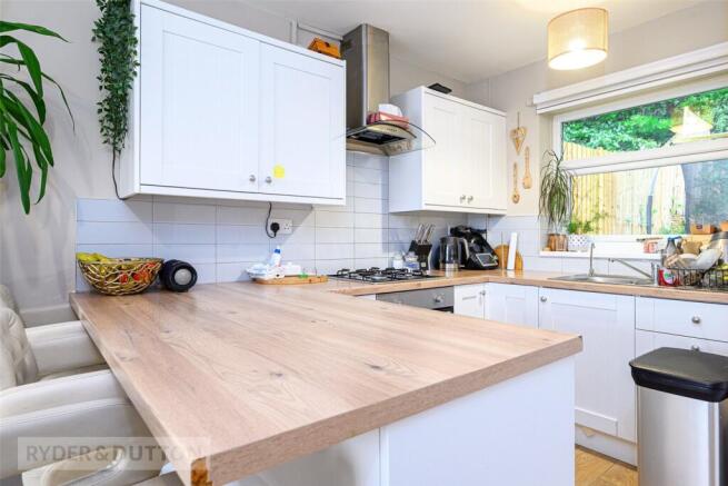 2 bed Terraced for sale Image 4