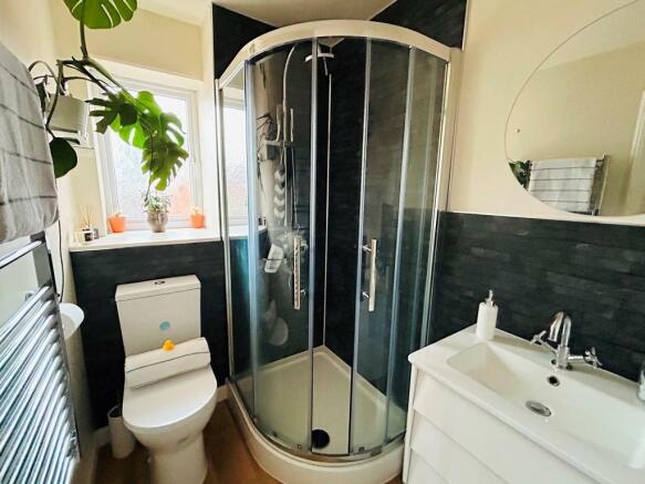Ensuite.JPEG
