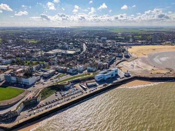 12-16 Fort Road, Margate1.jpg