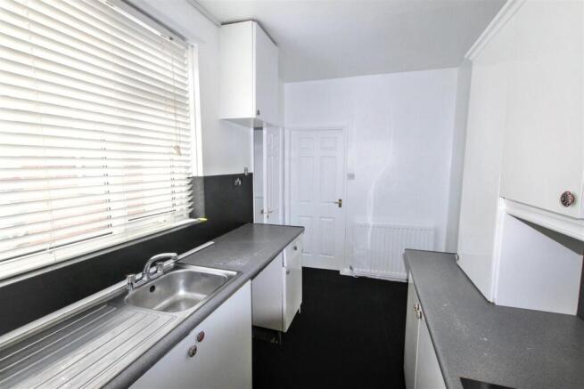 Pelaw Crescent, Chester Le Street photo 4