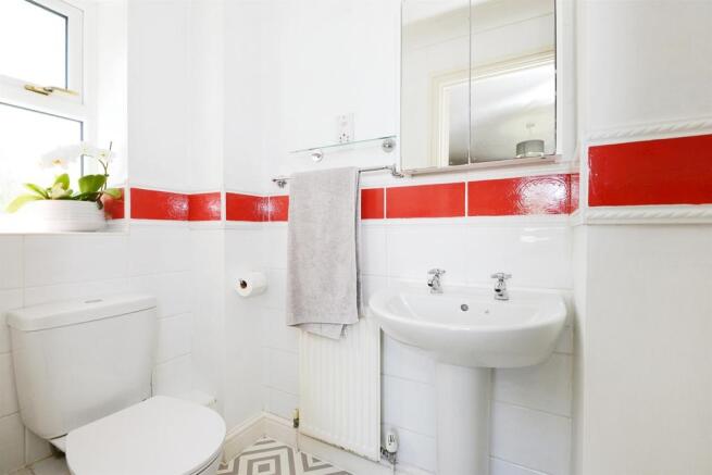 En Suite: