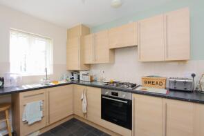 17, Turnpike Road, Andover SP11 6TR