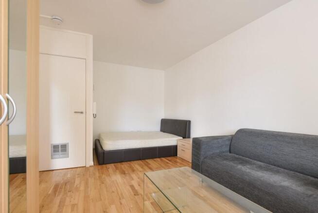 reception-bedroom