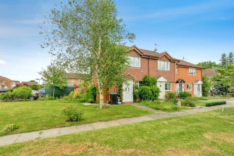 Hayes Walk, Smallfield, Horley