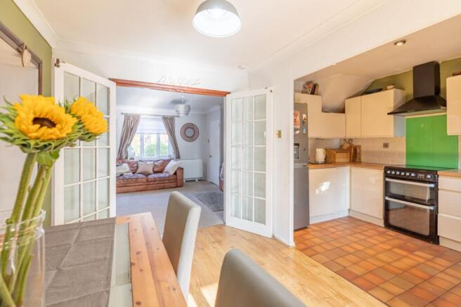 Marlborough Road, Ogbourne St George, Wiltshire, SN8 photo 4