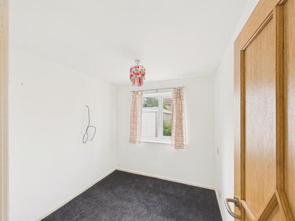 2 bed Semi-Detached Bungalow for sale Image 10