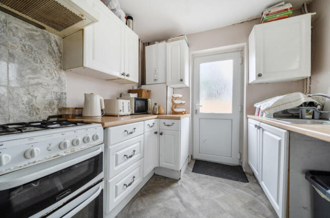 Woodview Road, Swanley, Kent, BR8 photo 4