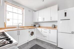 4, William Bonney Estate, London SW4 7JG
