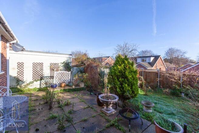 St. Walstans Close, Taverham, Norwich photo 4