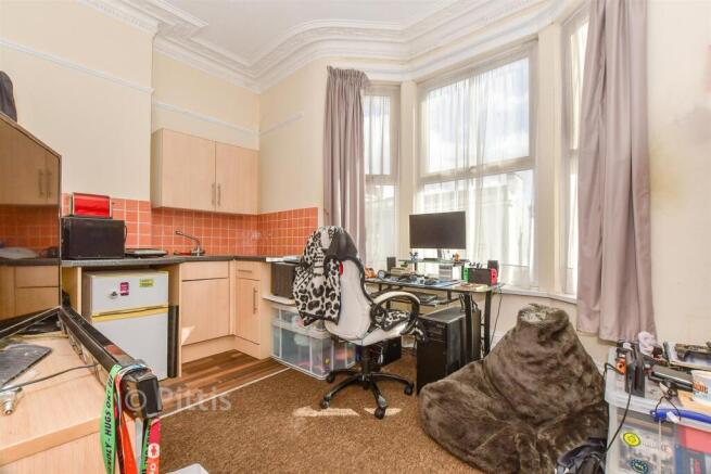 Flat 3 Kitchen / Living Room