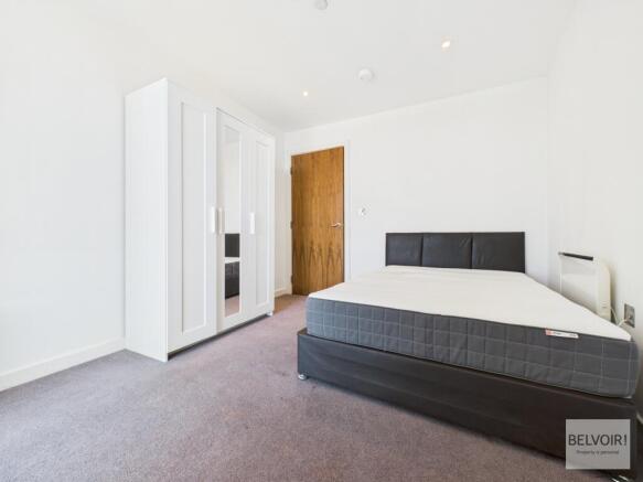 2 bed Apartment to rent Image 5