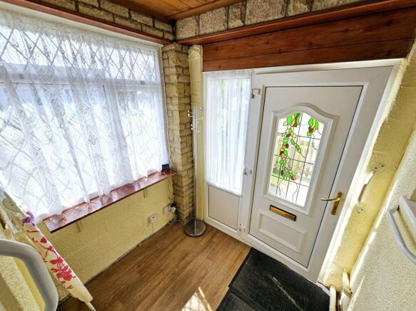 2 bed Detached Bungalow for sale Image 12