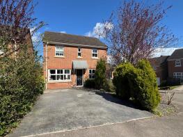 28, Cwm Braenar, Blackwood NP12 2DS