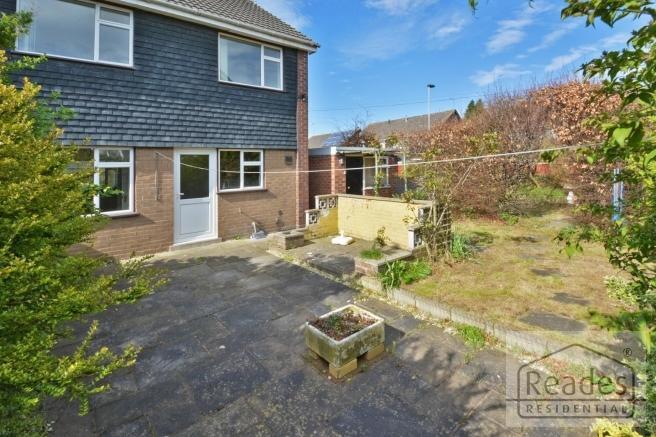 Garden to rear
