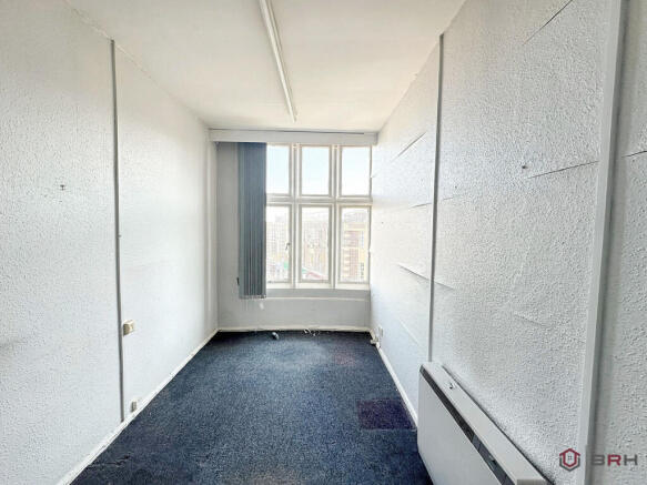 9 bed Block of Apartments for sale Image 8
