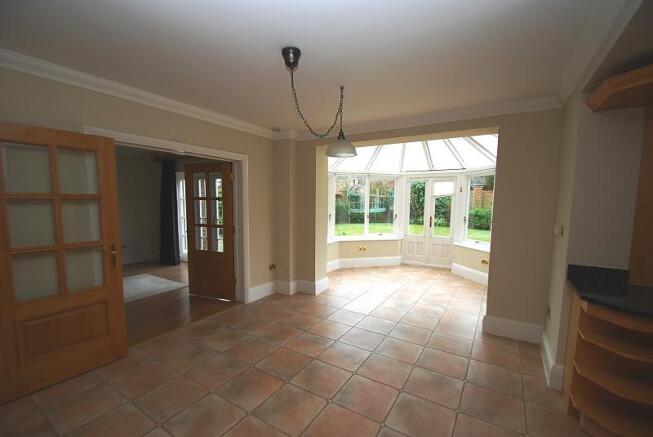 Breakfast Room/Conservatory