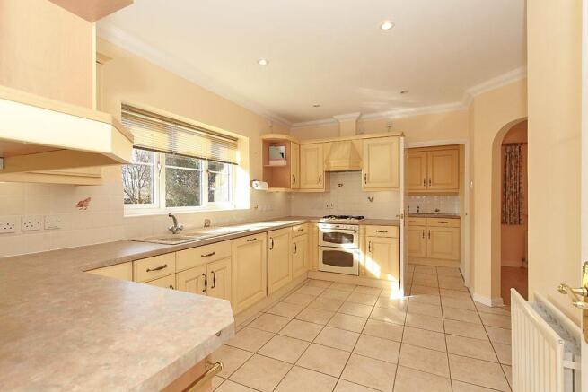 Den-Kitchen_2.jpg