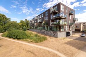 25, The Steel Building, Kingfisher Way, Cambridge CB2 8BT