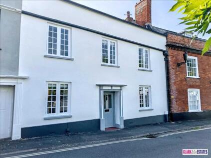 Follett Road, Topsham