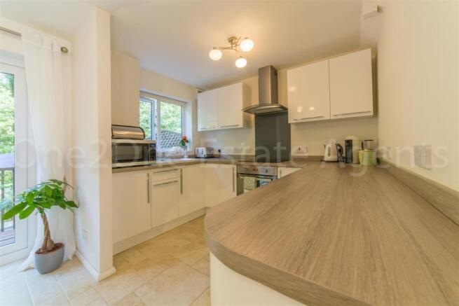 13 Lavender Way,-15.jpg